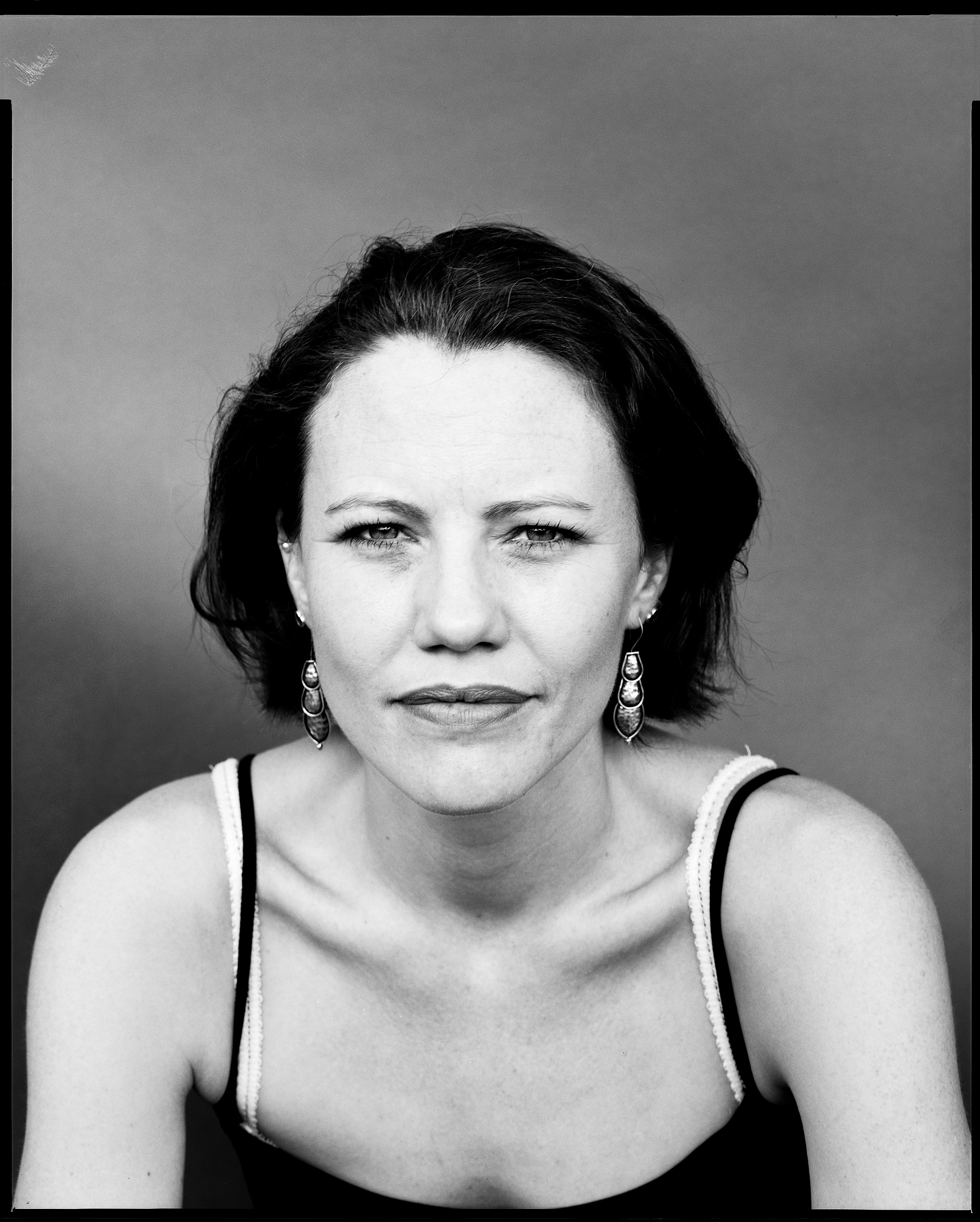 sarah harrison author photo